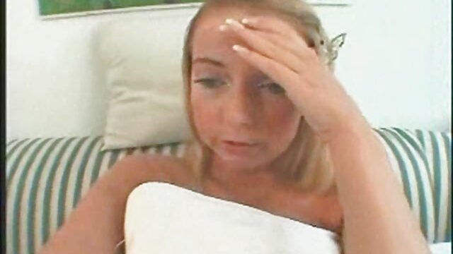 Best porn :  Ny fanariana no hany zavatra manasaraka ilay tovovavy amin'ny pôrnôgrafia XXX videos 
