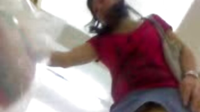 Best porn :  Ny minx misy tatoazy dia samy mikasa ny vodiny sy ny vodiny XXX videos 