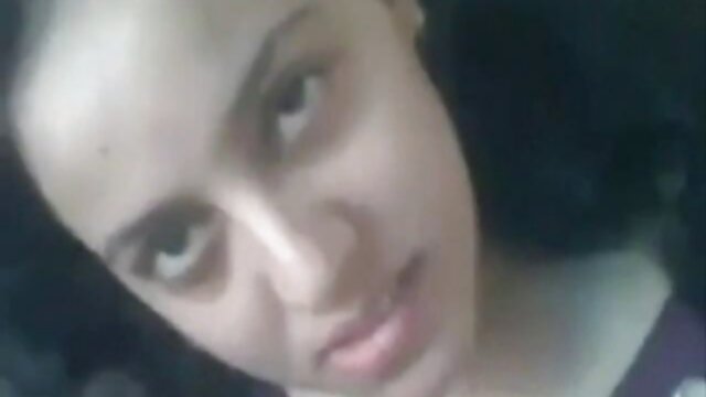 Best porn :  Tanora brunette cutie miaraka amin'ny vodiny miboiboika dia nodinihina XXX videos 