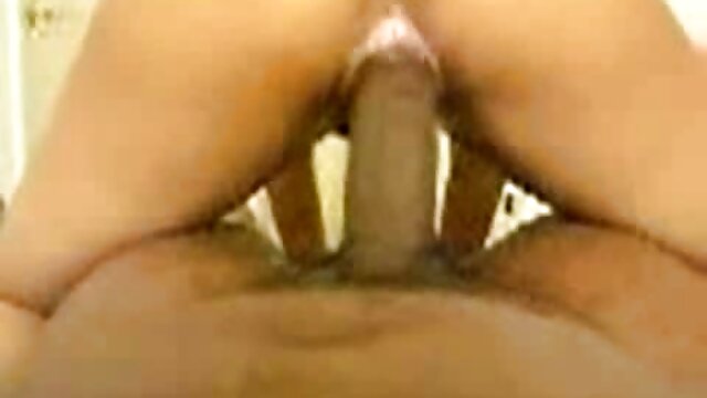 Best porn :  Busty brunette hottie mahazo voadona eo amin'ny latabatra fanorana XXX videos 