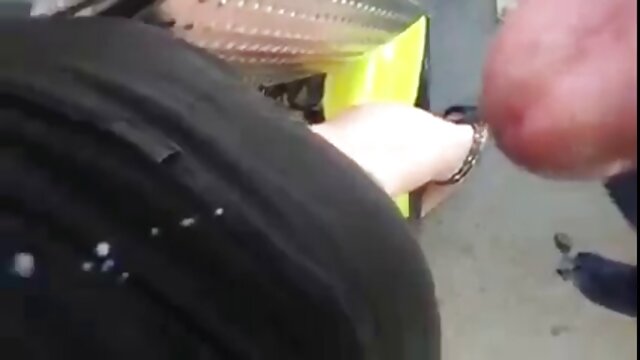 Best porn :  Ankizivavikely cosplaying roa nifandona teo anoloan'ilay fiara. XXX videos 