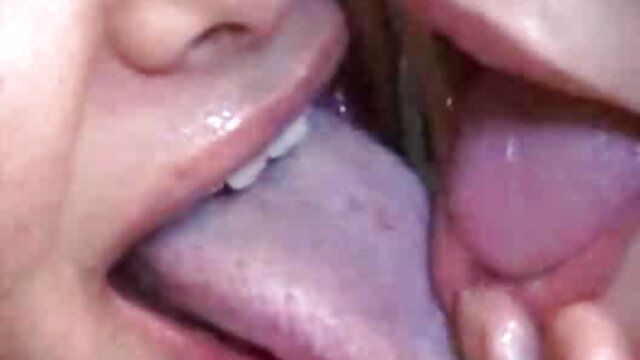 Best porn :  Ny mpampiofana manokana dia mamely cougar tsy mahatoky manerana ny gym XXX videos 